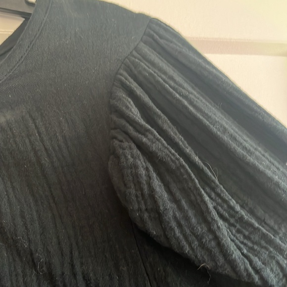 Target Top. Size Large. - Picture 3 of 3